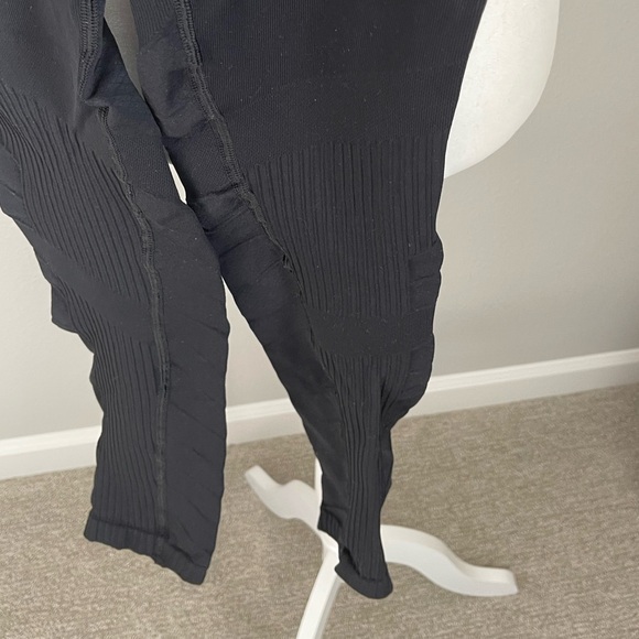 Blanqi Postpartum Leggings - Picture 2 of 4